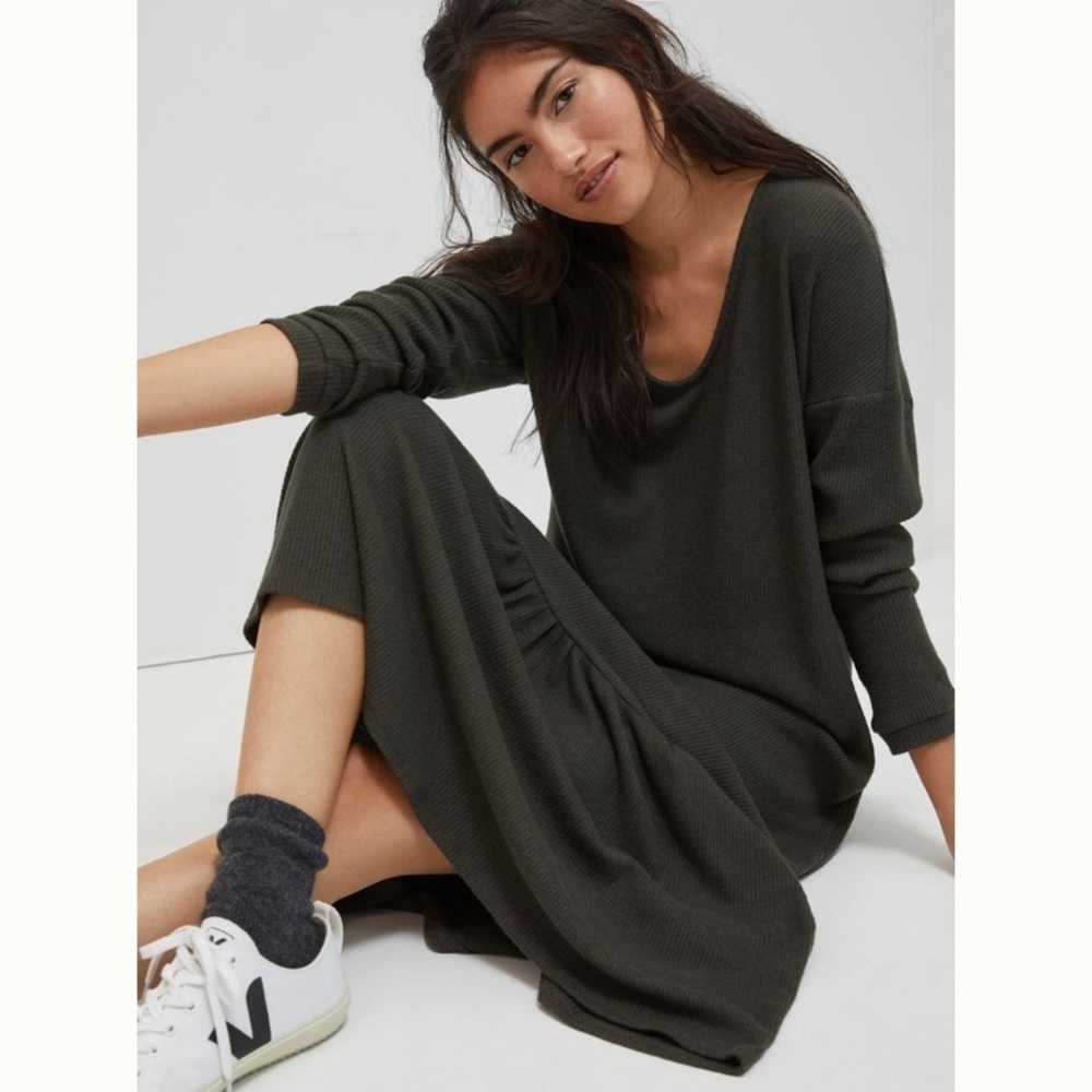 NWT Saturday/Sunday Taylor Flounce Rib Midi Dress